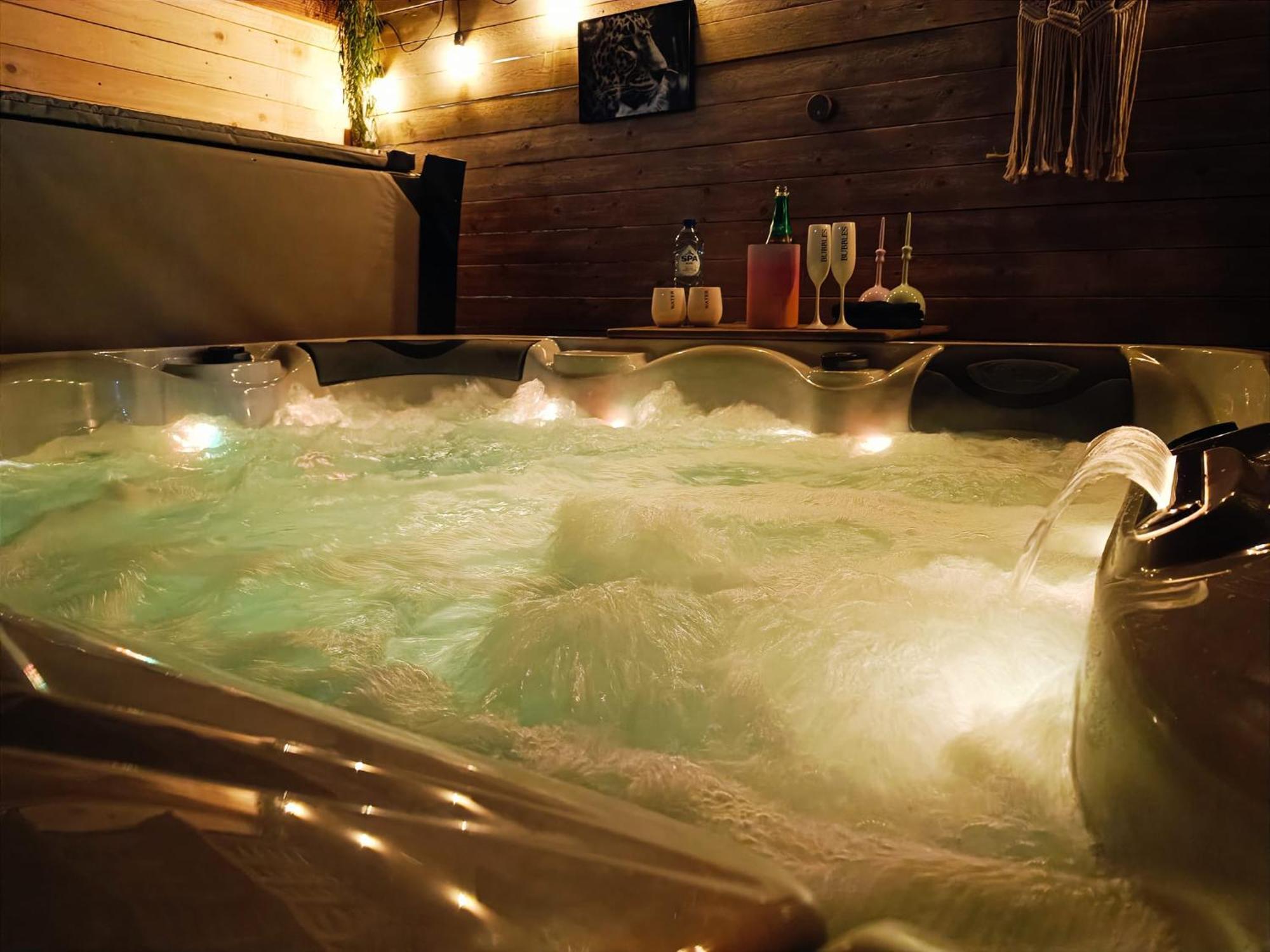 Entre Monts Et Collines B&B Et Spa En Option Dış mekan fotoğraf
