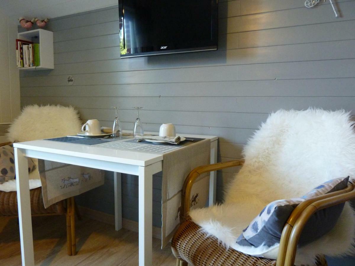 Entre Monts Et Collines B&B Et Spa En Option Dış mekan fotoğraf